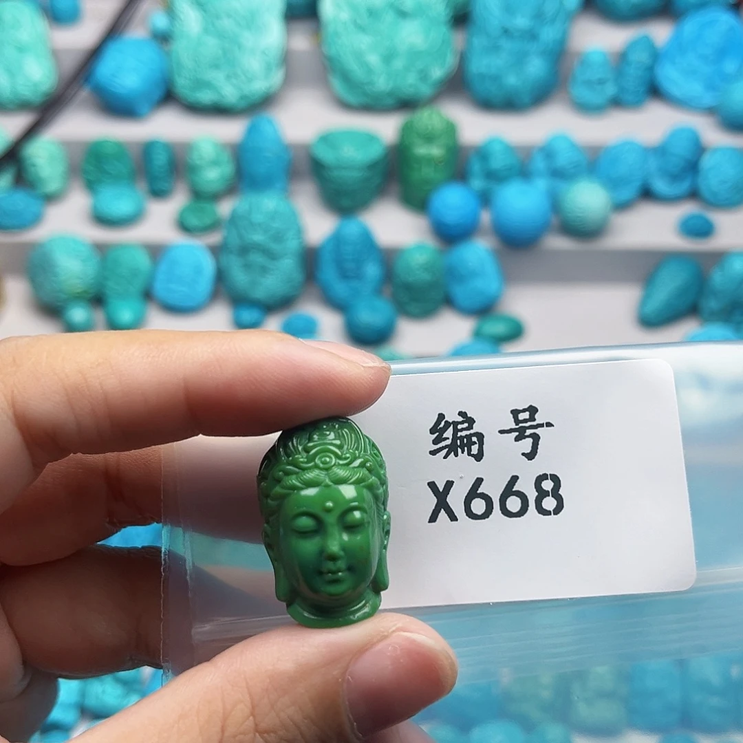 未镶嵌绿松石天然原矿雕刻绿松石