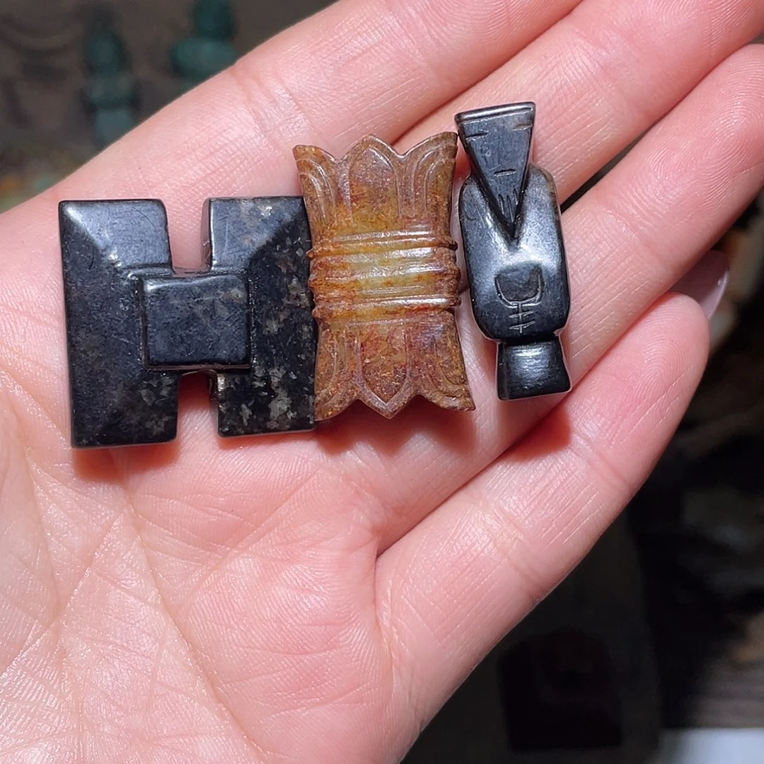 和田玉（糖玉）未镶嵌挂件