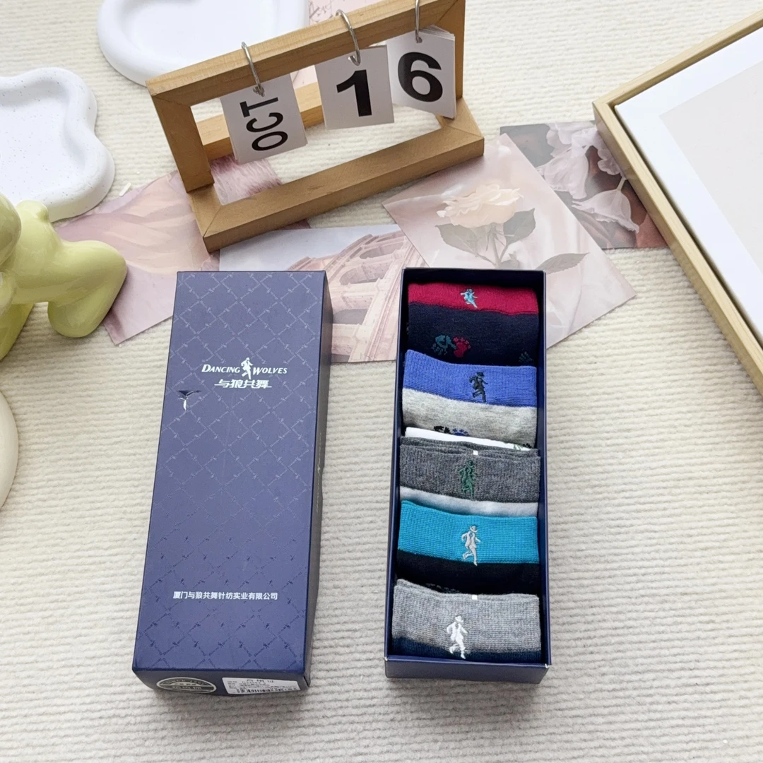 DS3563-5 五双男袜礼盒商务休闲中筒袜