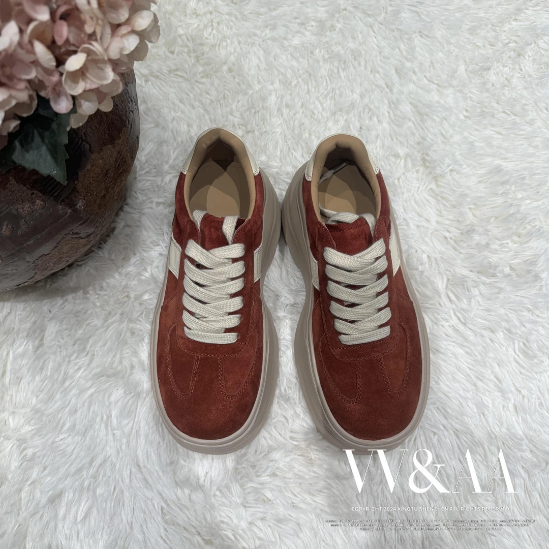 VV&AA 圆头增高厚底时尚休闲鞋 SS688-9