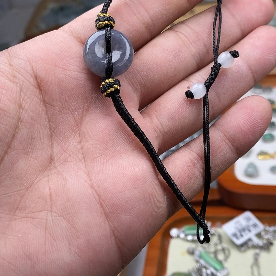 翡翠颈饰未镶嵌平安扣手绳