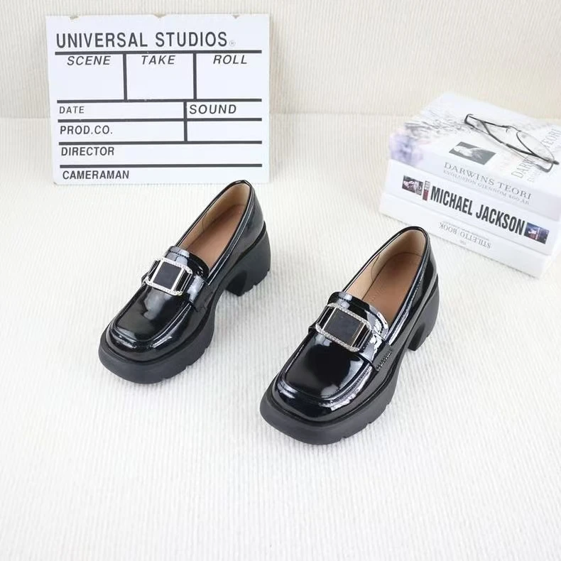 2309-1 新款时尚复古英伦风软底学院厚底乐福鞋