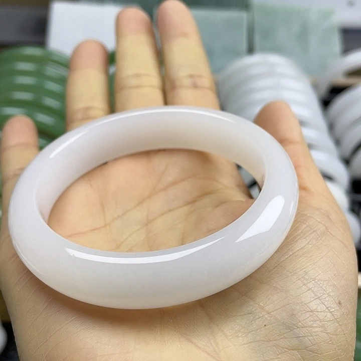 石英质玉（金丝玉）未镶嵌手镯