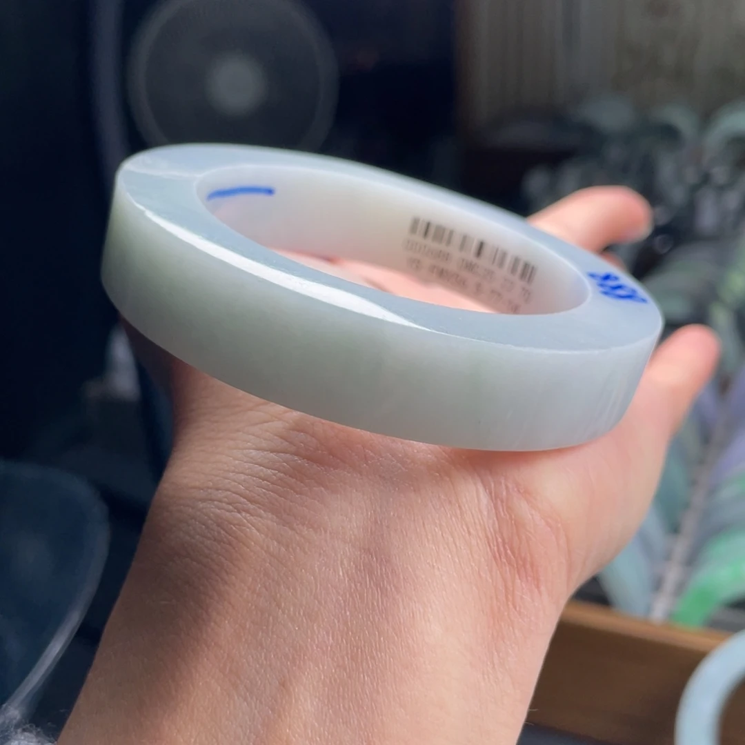 定制翡翠未镶嵌手镯