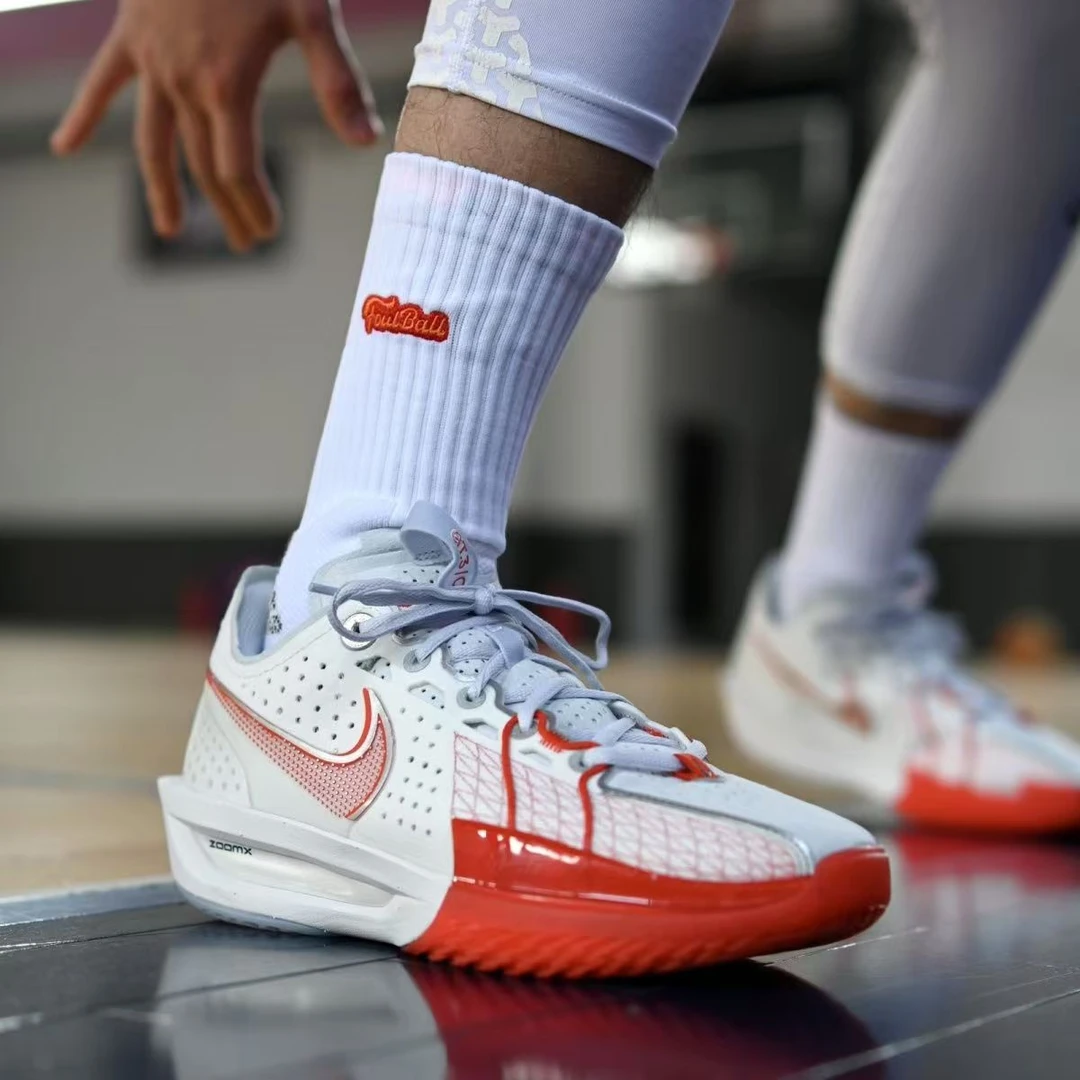 NIKE/耐克男子G.T. CUT 3 EP跑步训练休闲实战篮球鞋 DV2918-101