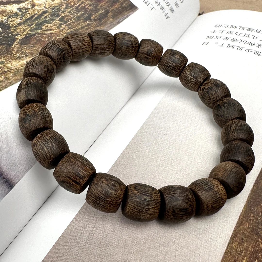 海南沉香黑油格虫漏沉水1.1鼓珠单圈多样性发其一