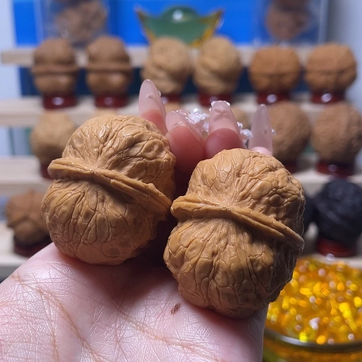 文玩核桃吊坠鲲鹏23