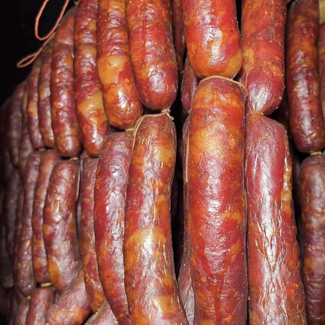 苗岭三味恩施正宗烟熏纯手工灌制川味麻辣香肠腊肠级双十一活动