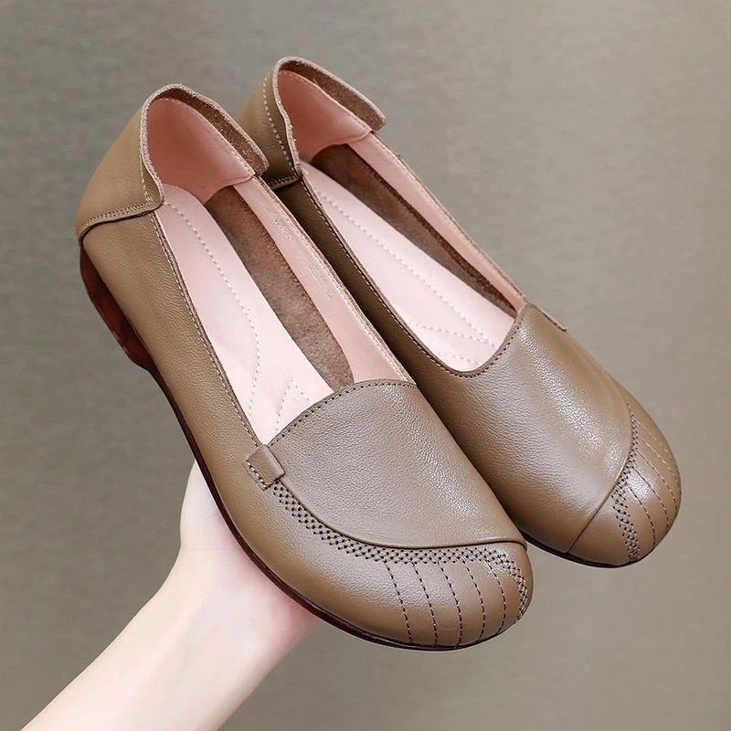 牛筋底妈妈鞋真皮平底复古单鞋女春秋新款软底软皮大码中老年皮鞋