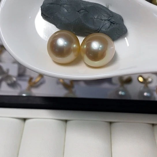 银S925镶嵌海水珍珠耳饰13.6