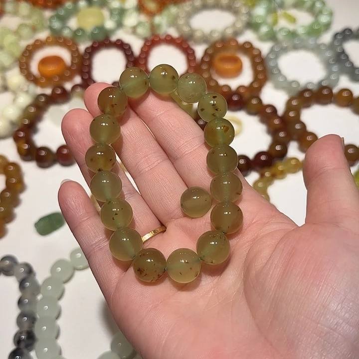 x***n未镶嵌蛇纹石玉手串