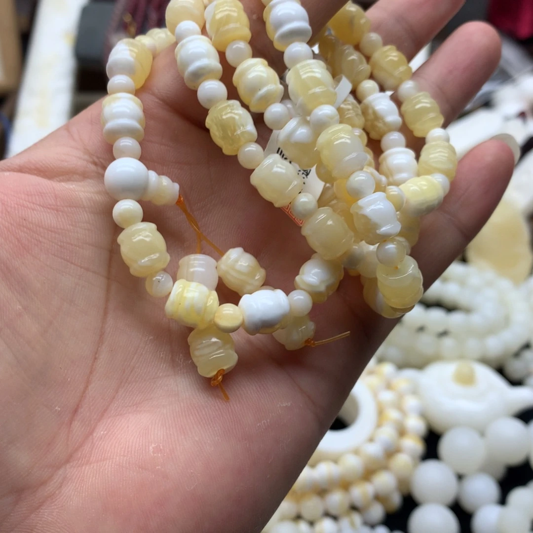 非金属无千层雪蜜蜡色，，，，，，多圈