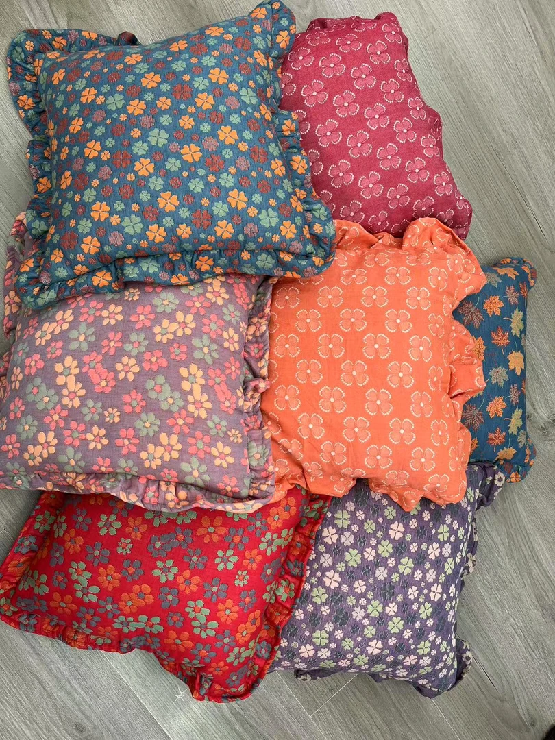 棉色织双层纱抱枕婴幼儿成人抱枕双层纱安抚枕抱多功能枕