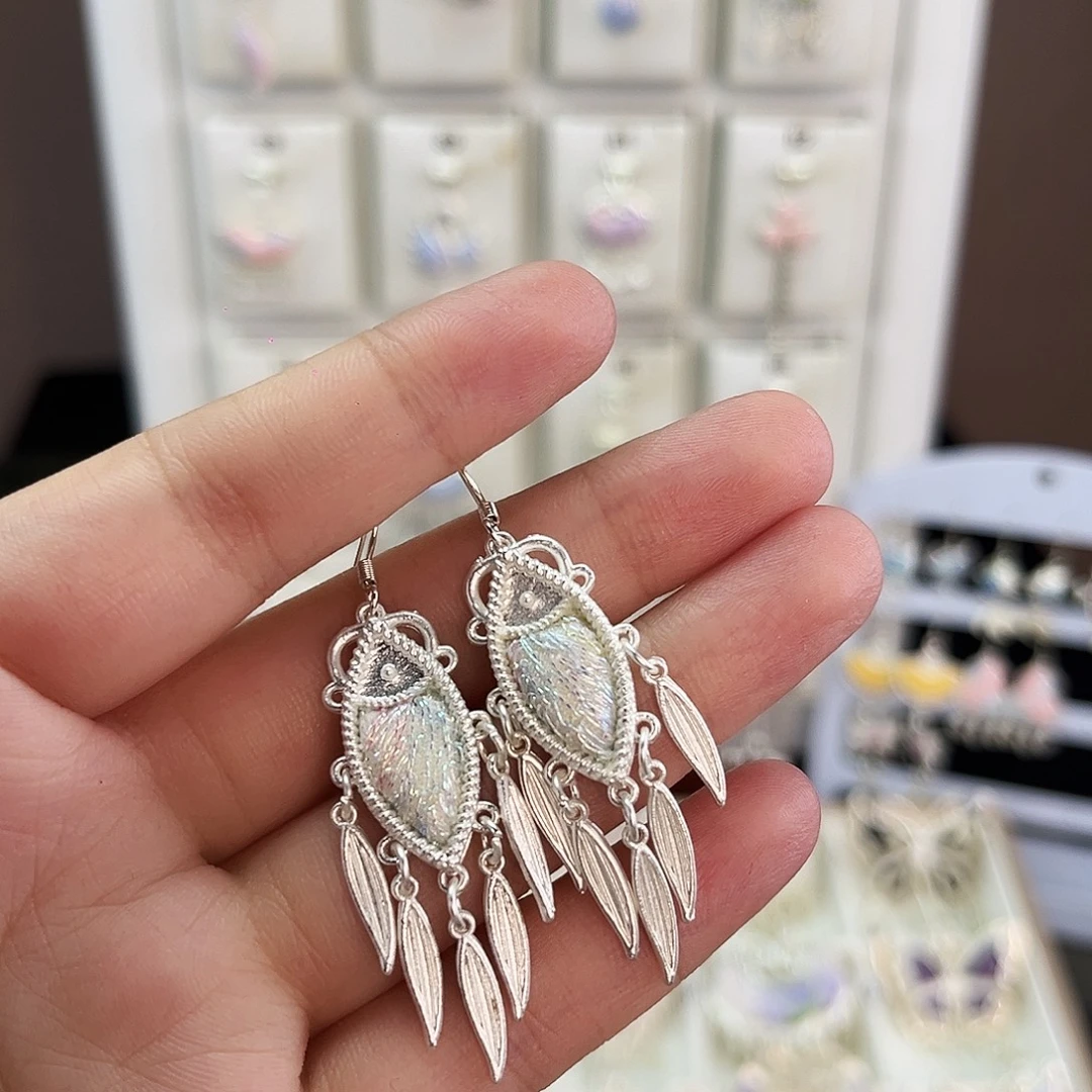 布艺合金苗绣耳坠