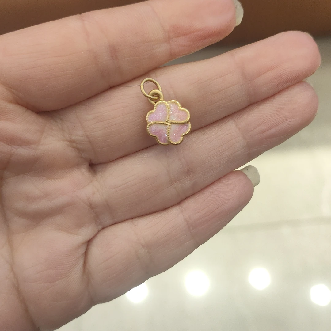 六桂福足金时尚四叶草吊坠