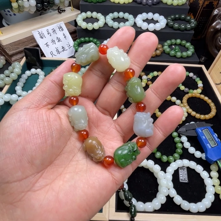 和田玉手串未镶嵌