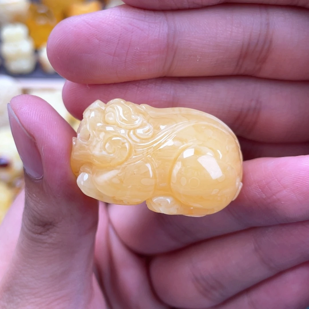 裸石琥珀未镶嵌蜜蜡