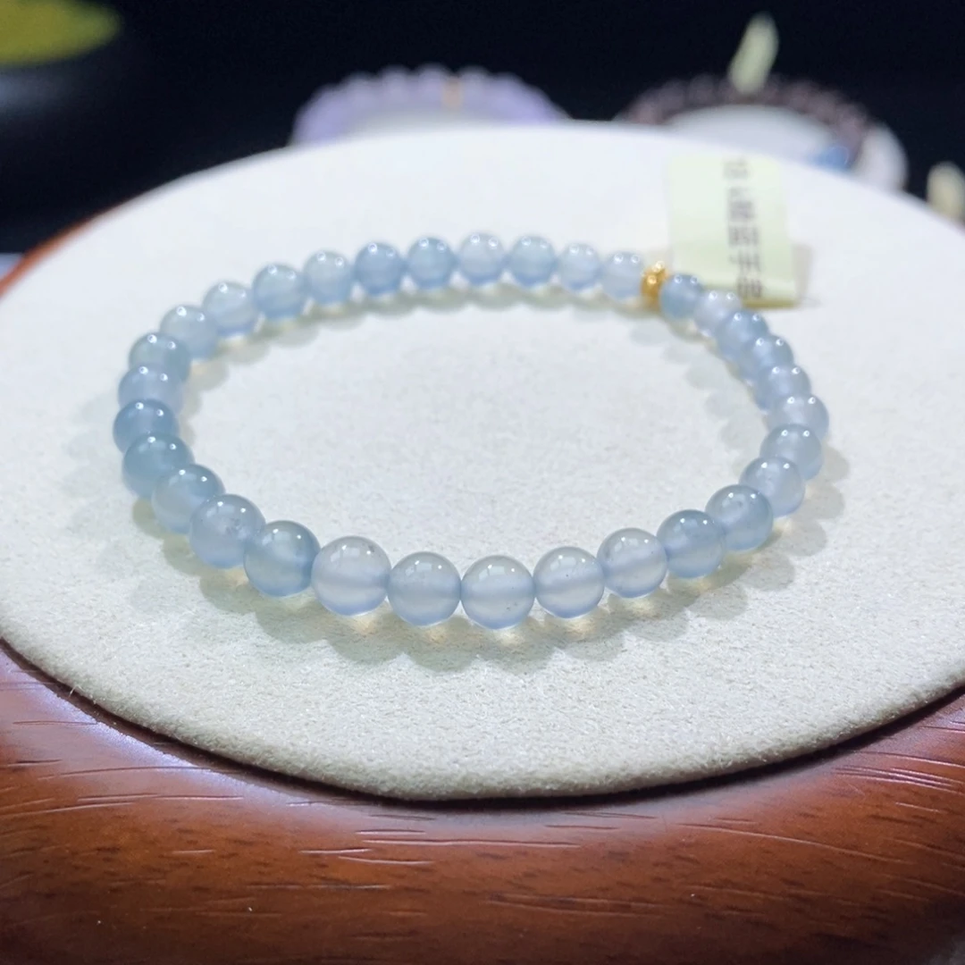 翡翠18K金镶嵌颈饰冰蓝卡4.5-5mm