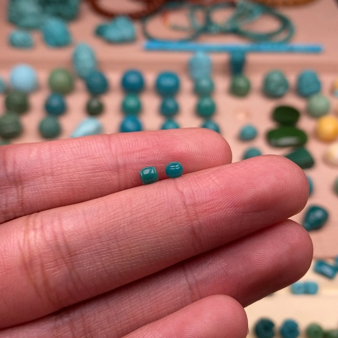 绿松石配饰未镶嵌西**仔