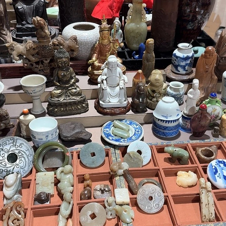 瓷片董*———————————————