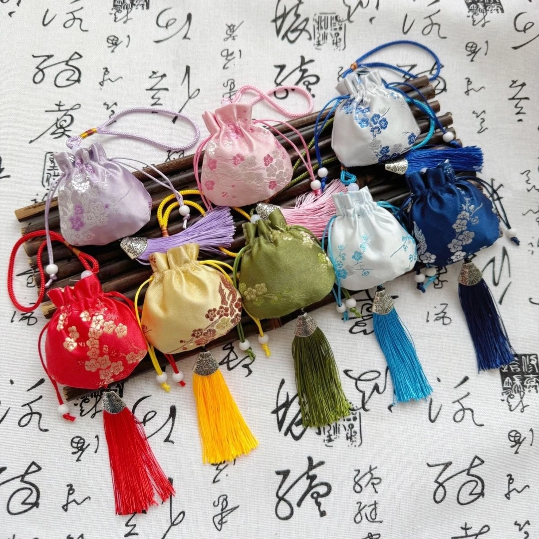 中国风平安香包挂件香囊