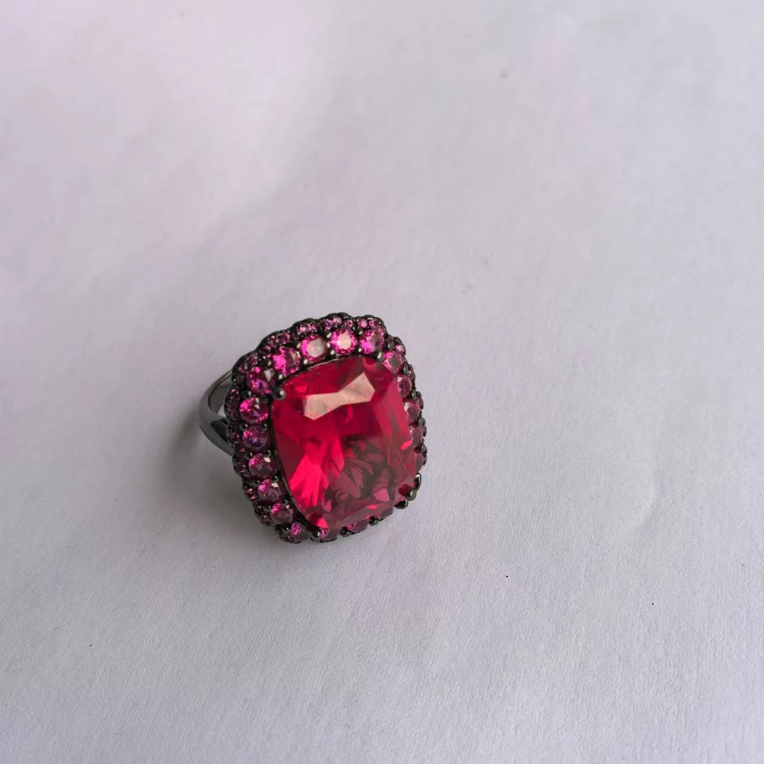 高定珠宝收藏黑红宝戒指HF770S0258