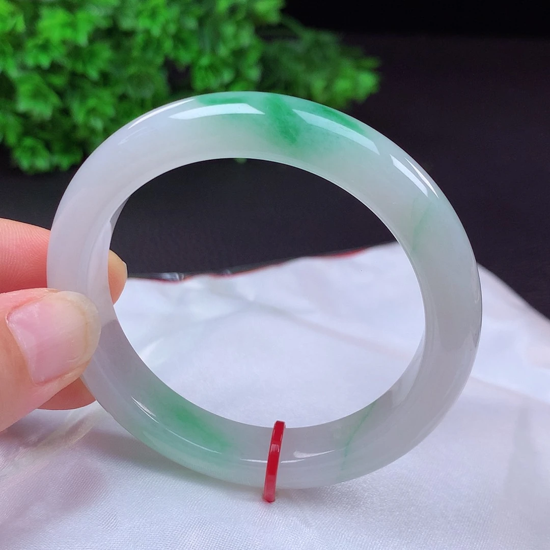 翡翠手镯未镶嵌54圈口686015