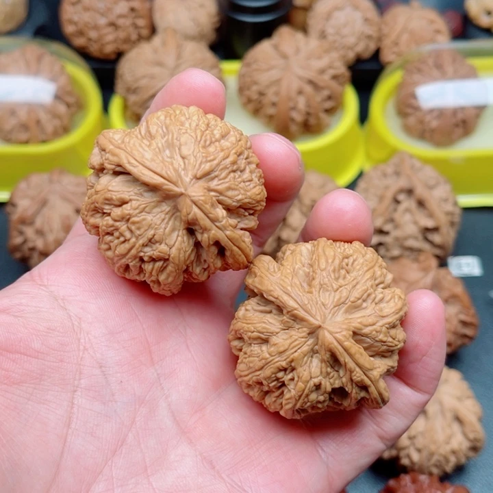 吊坠文玩核桃平谷大粗筋43×42×36