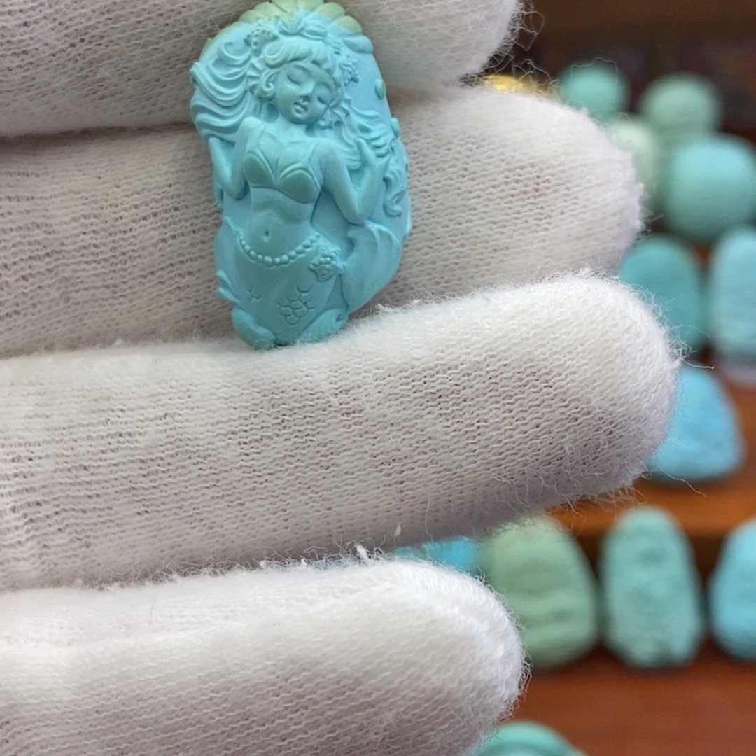 绿松石未镶嵌珠宝奇石