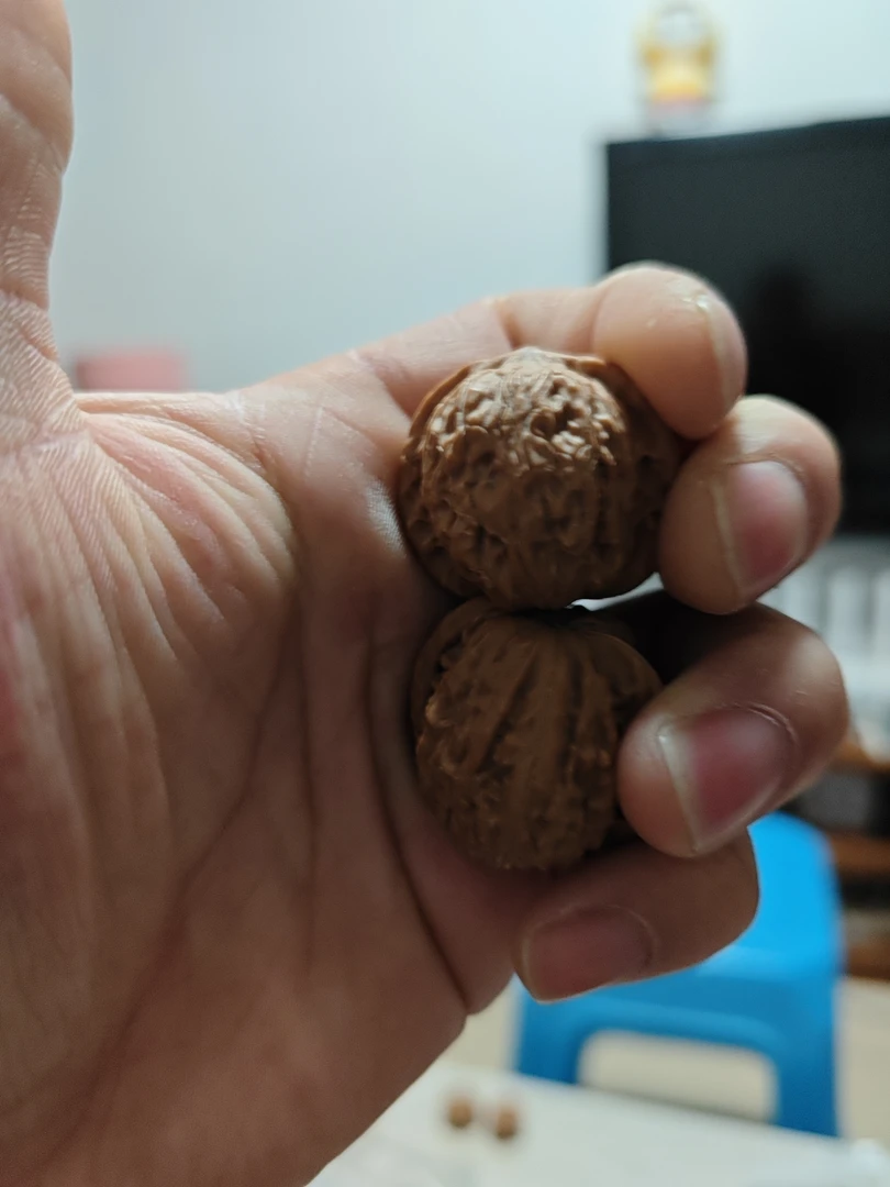 31小手捻磨盘核桃