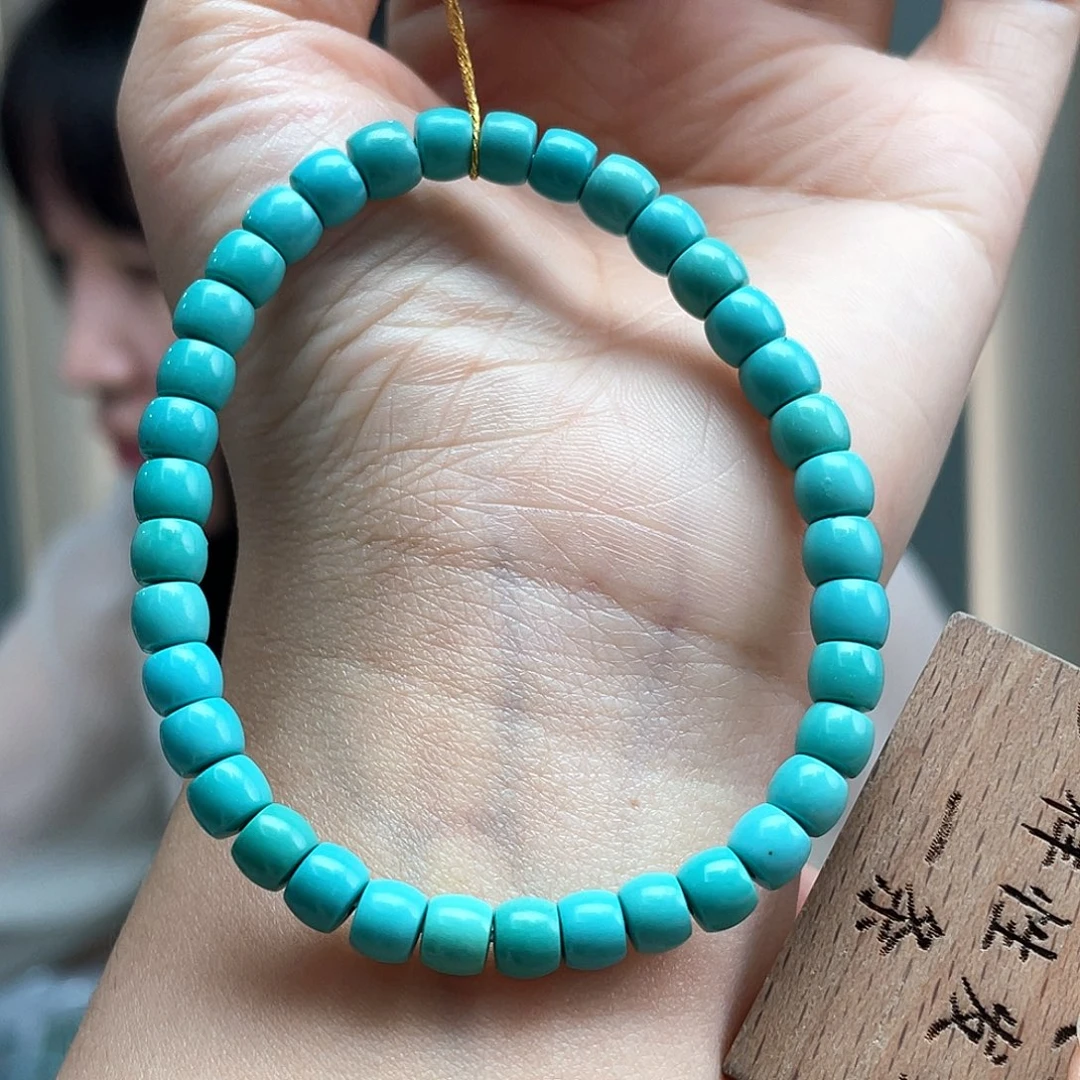 绿松石未镶嵌颈饰