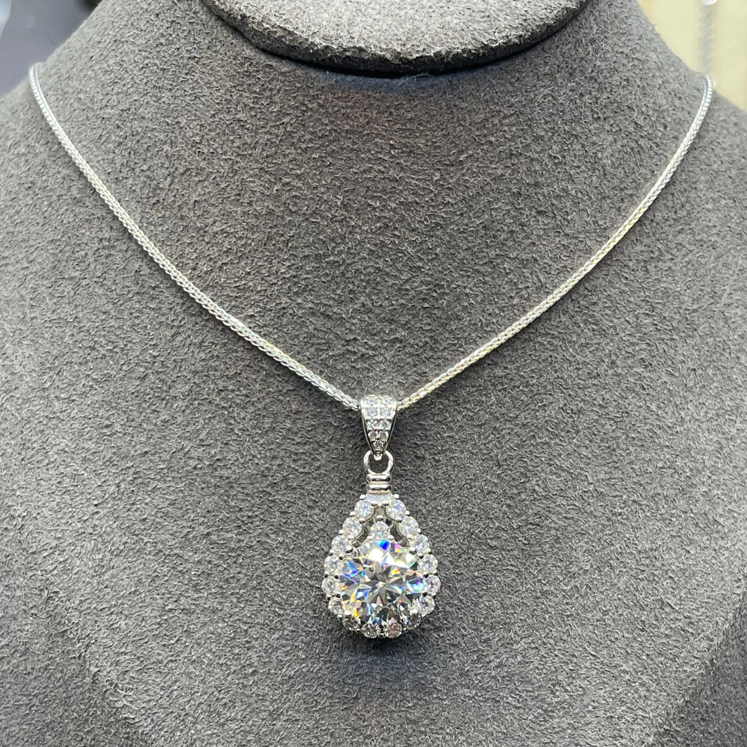 高奢钻饰   水滴项链3.0CT