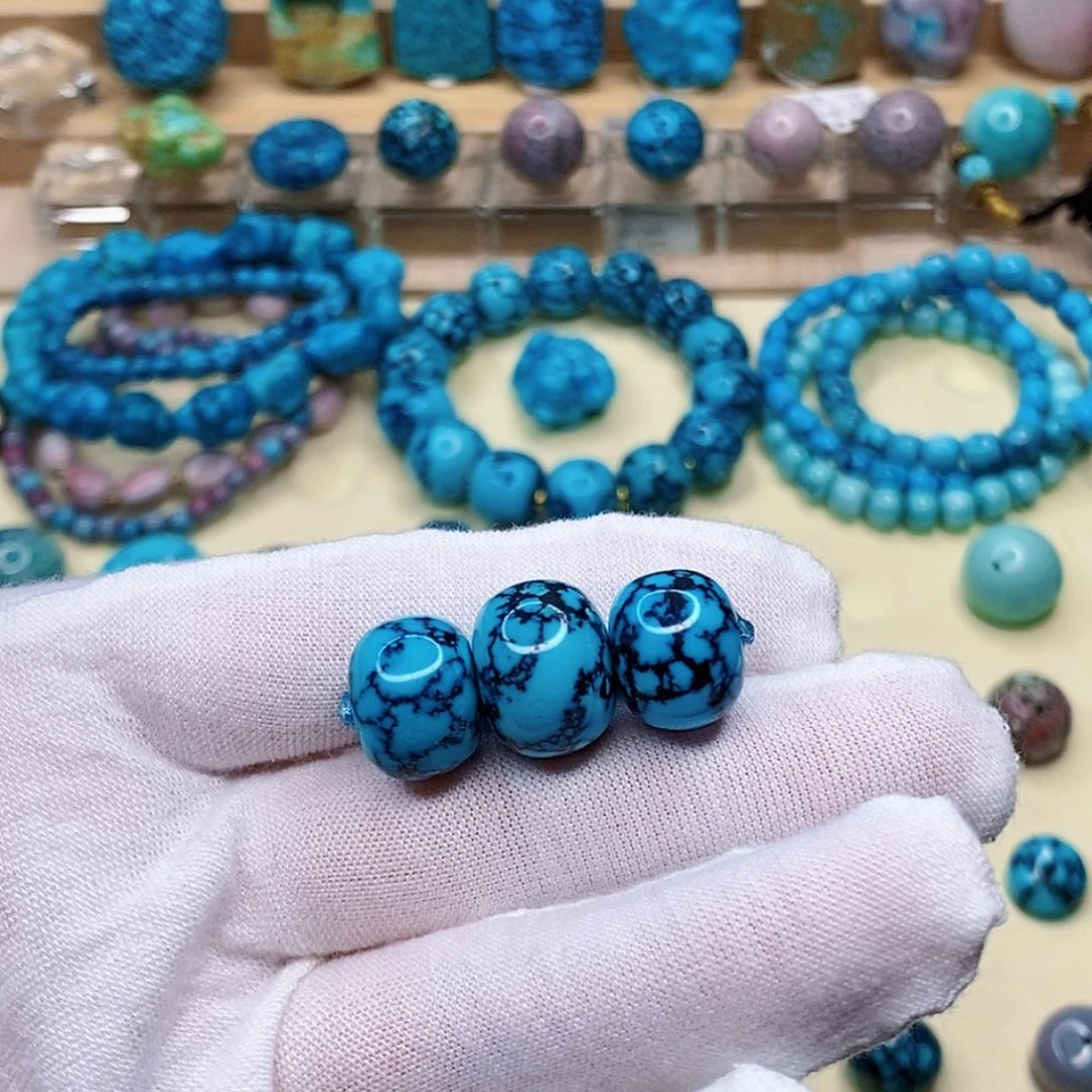 绿松石未镶嵌珠宝奇石