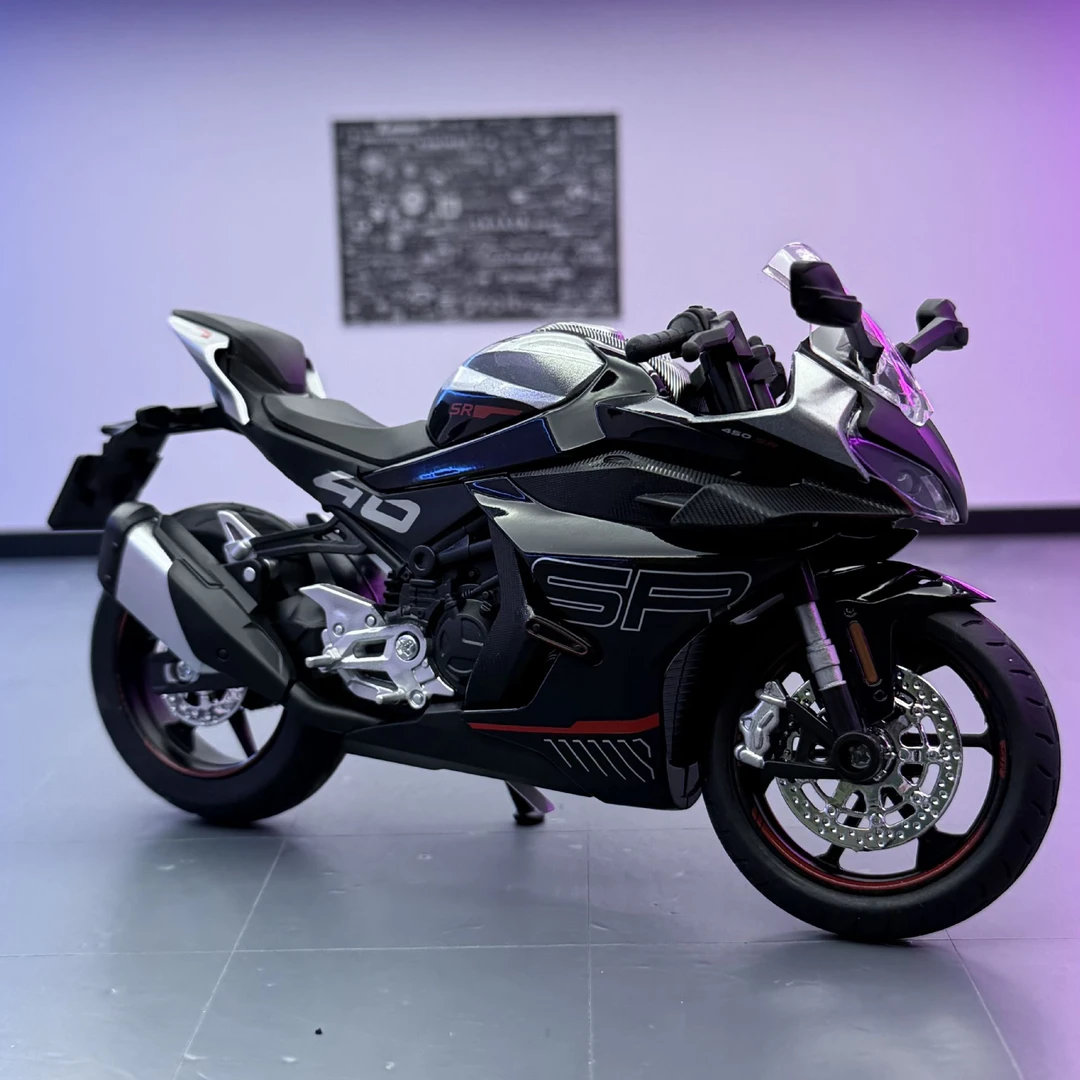 潮玩1:12春风450SR 合金摩托车模型收藏摆件声光玩具机车仿真赛车