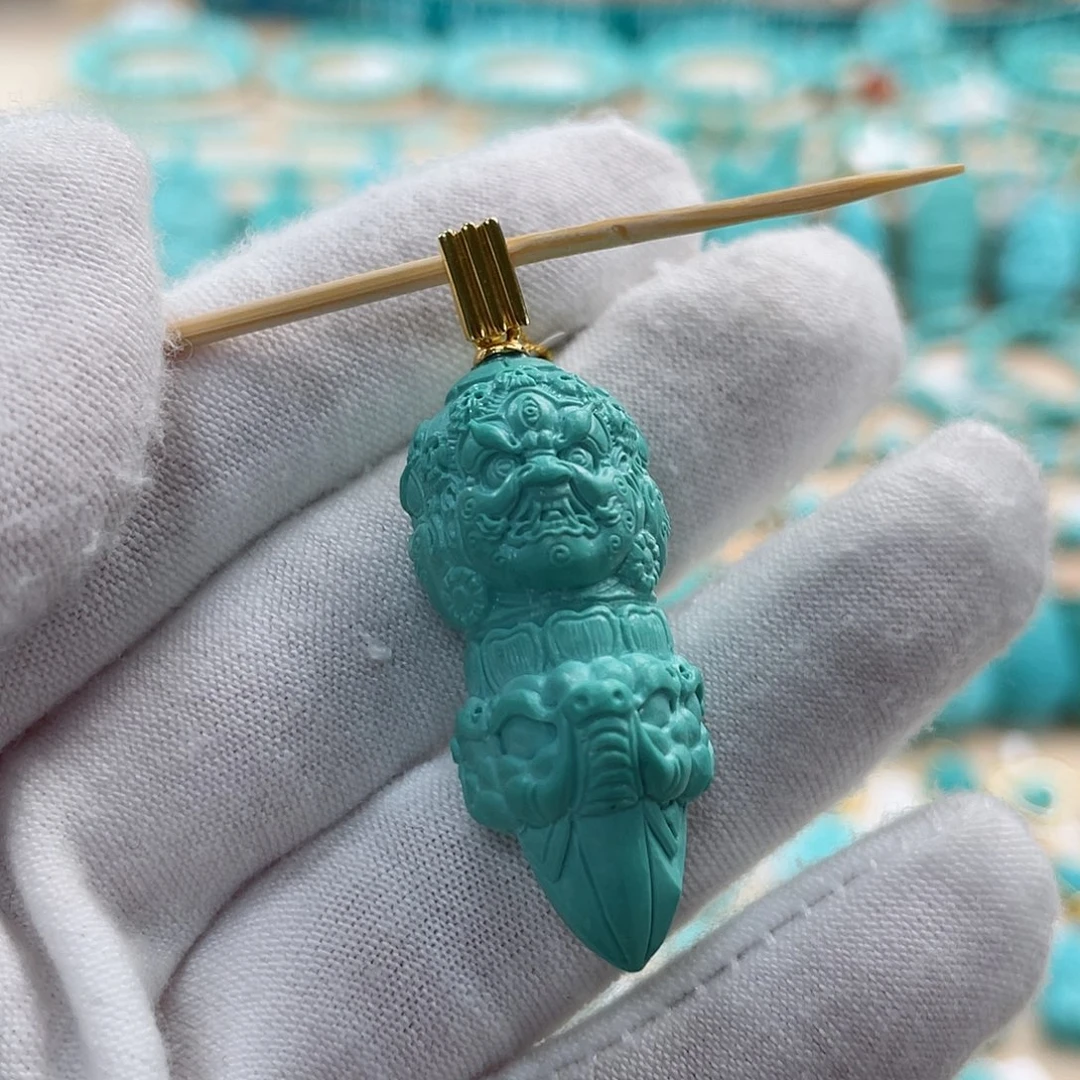 绿松石珠宝奇石18K金镶嵌