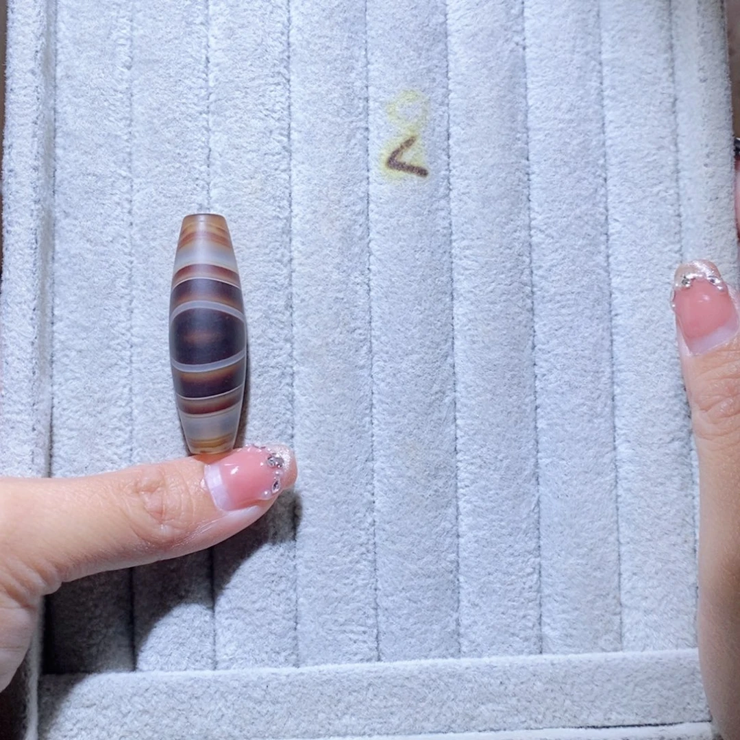 赞***珹玛瑙/玉髓未镶嵌颈饰