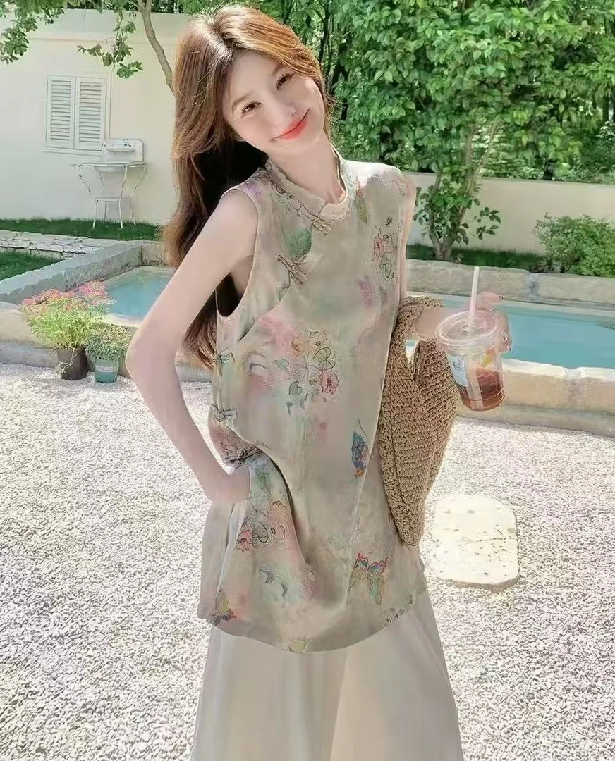 新中式文艺范高级感背心女夏季时尚宽松盘扣开叉上衣