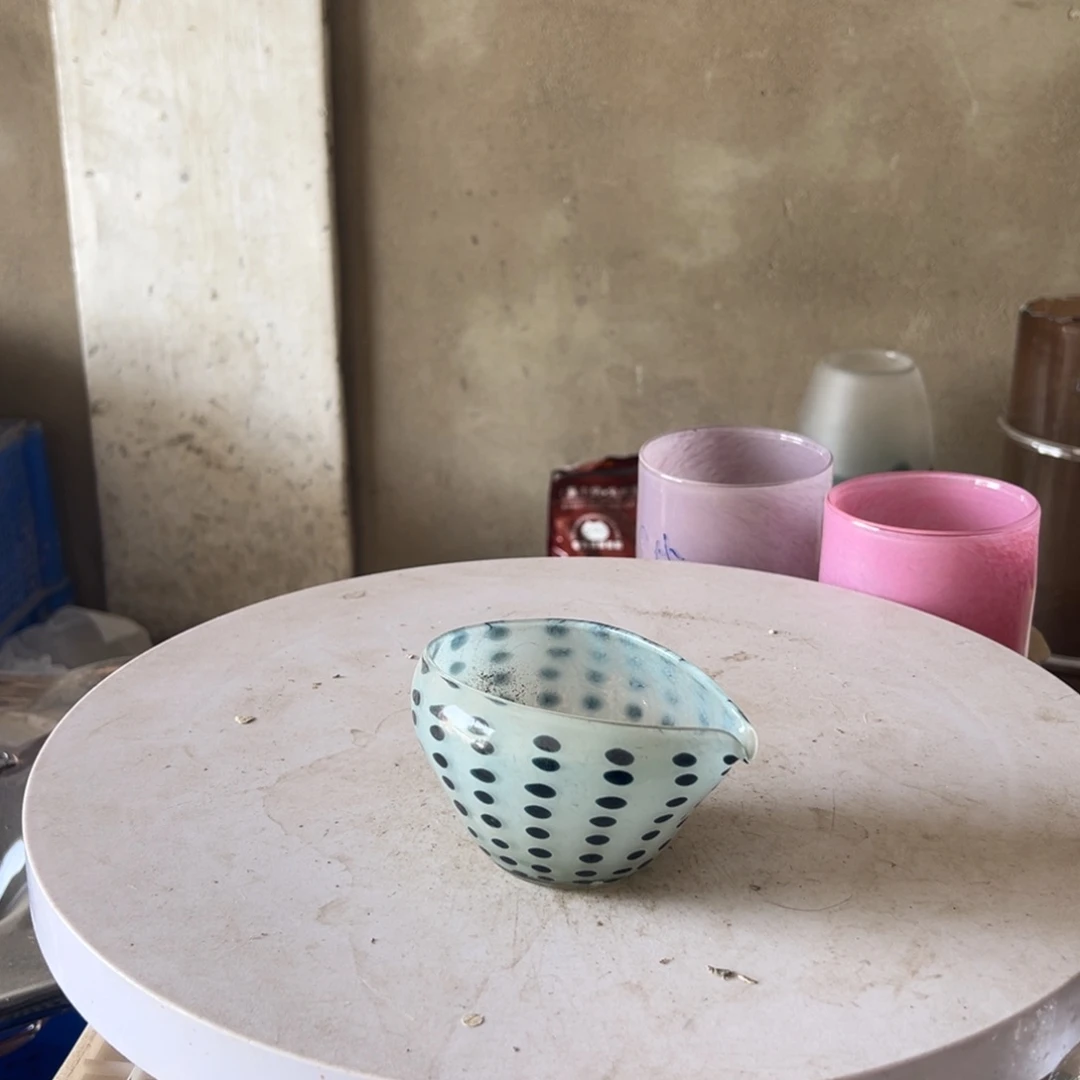 弘扬琉璃花器微瑕高度8