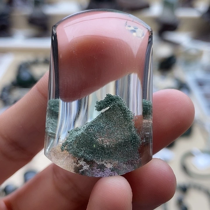 未镶嵌颈饰水晶四季幽灵金字塔定制