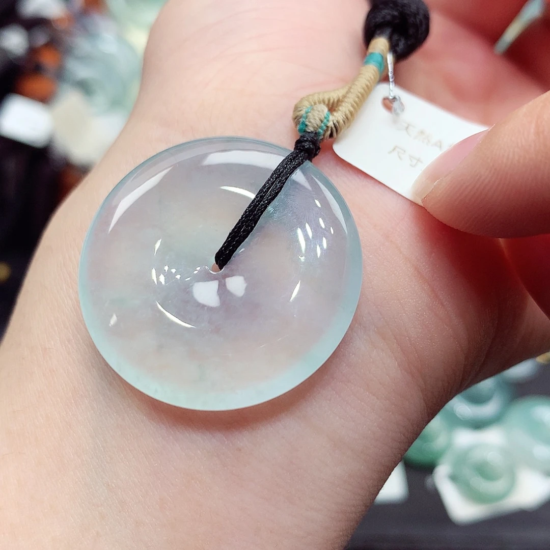 翡翠未镶嵌颈饰编号49，29.1/5.2