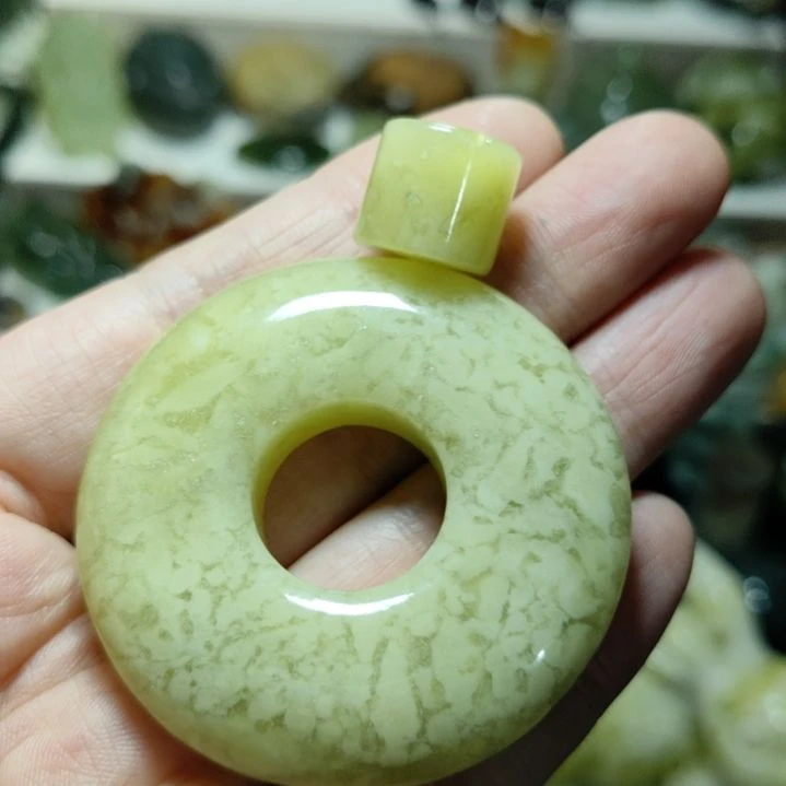 岫玉平安扣未镶嵌