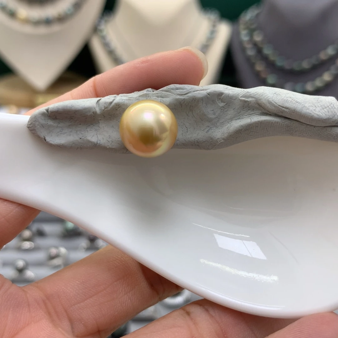裸珠海水珍珠S**·