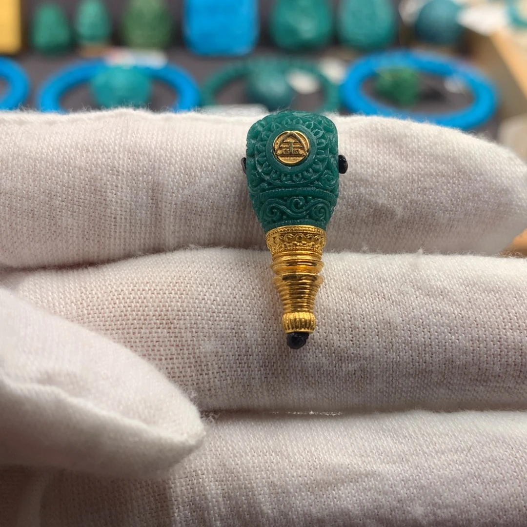 绿松石足金镶嵌绿松石