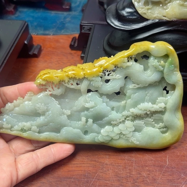 翡翠摆件未镶嵌翡翠