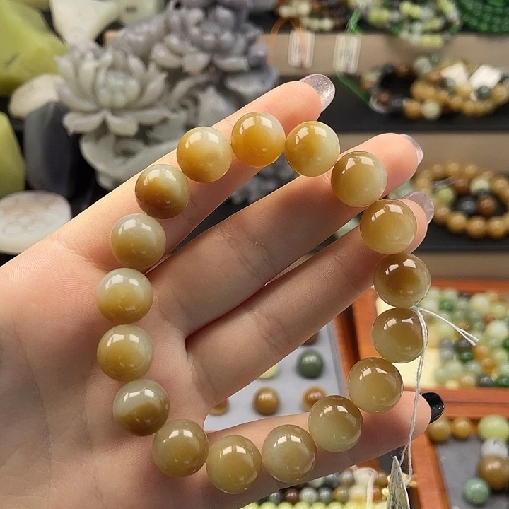 和田玉（糖玉）未镶嵌手链