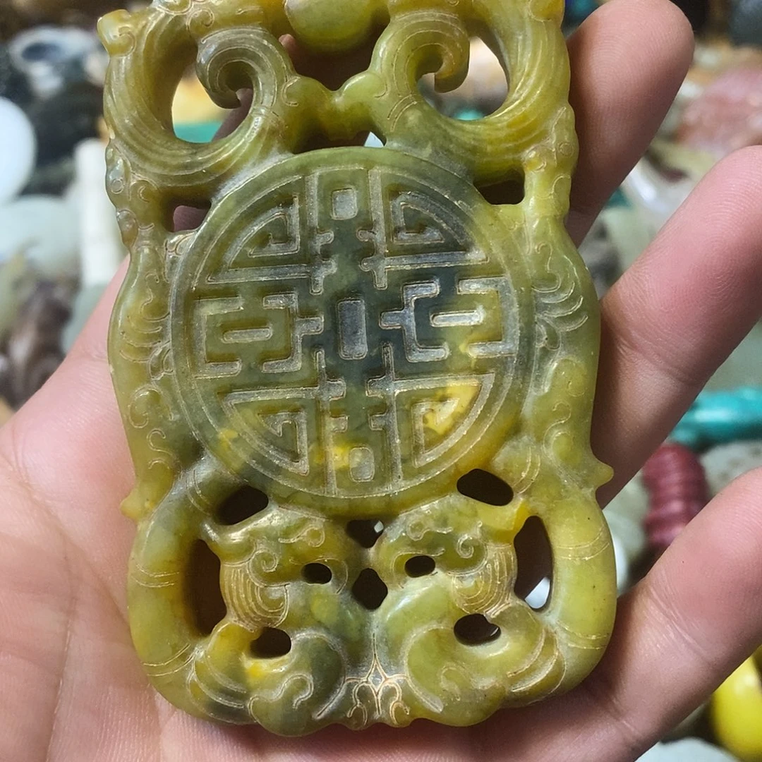 和田玉（糖玉）未镶嵌挂件