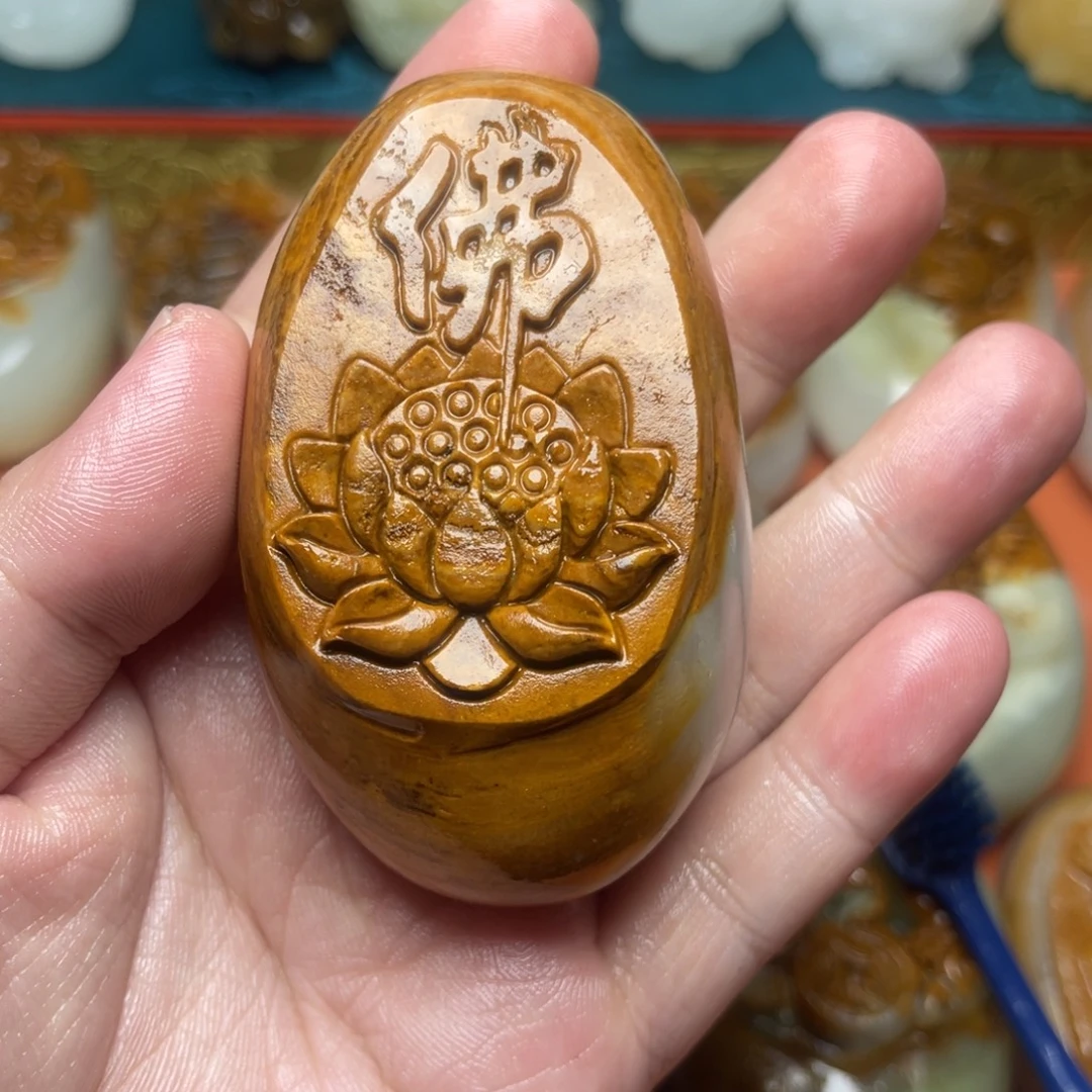 石材天然方解石手把件不退换