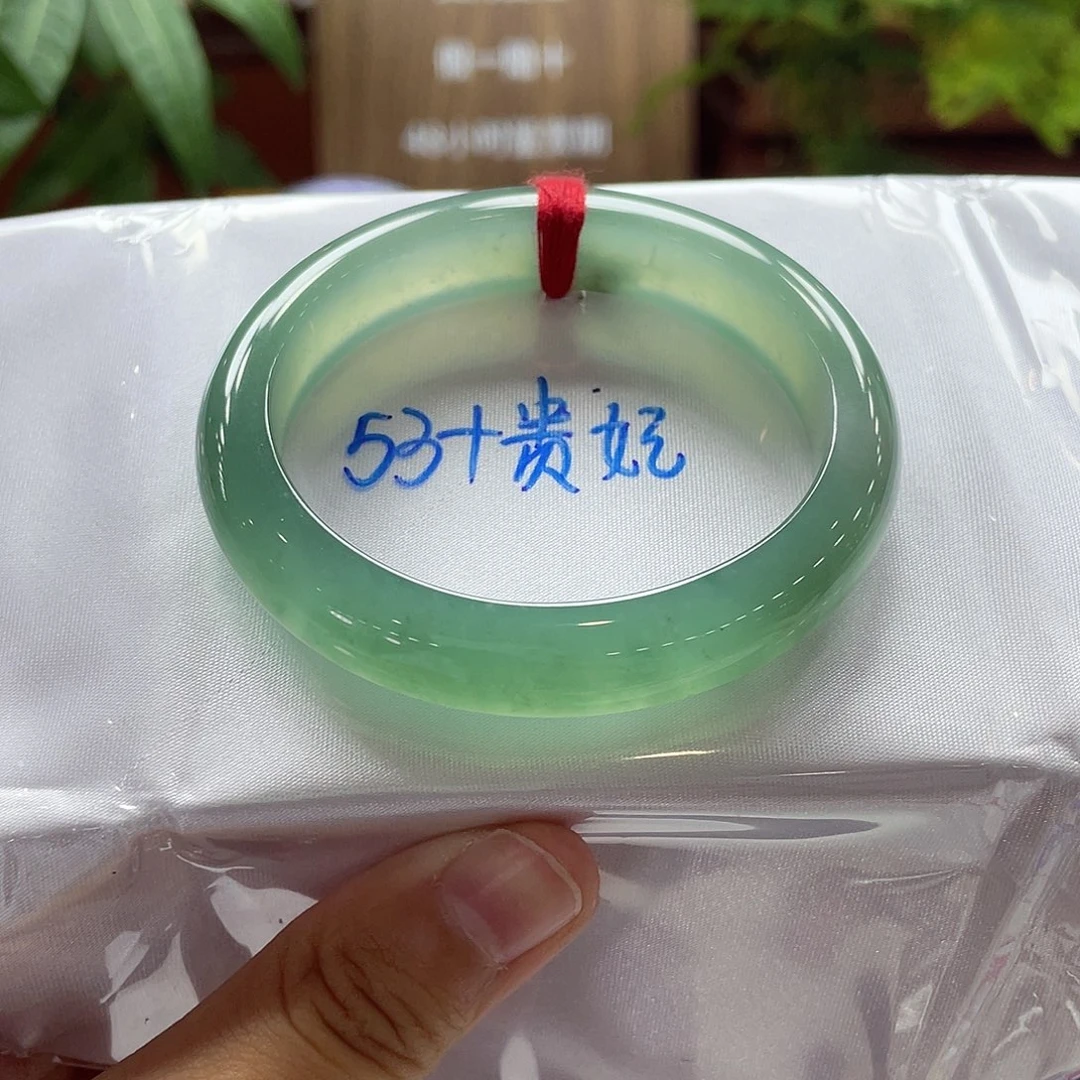翡翠未镶嵌手镯62 号链接
