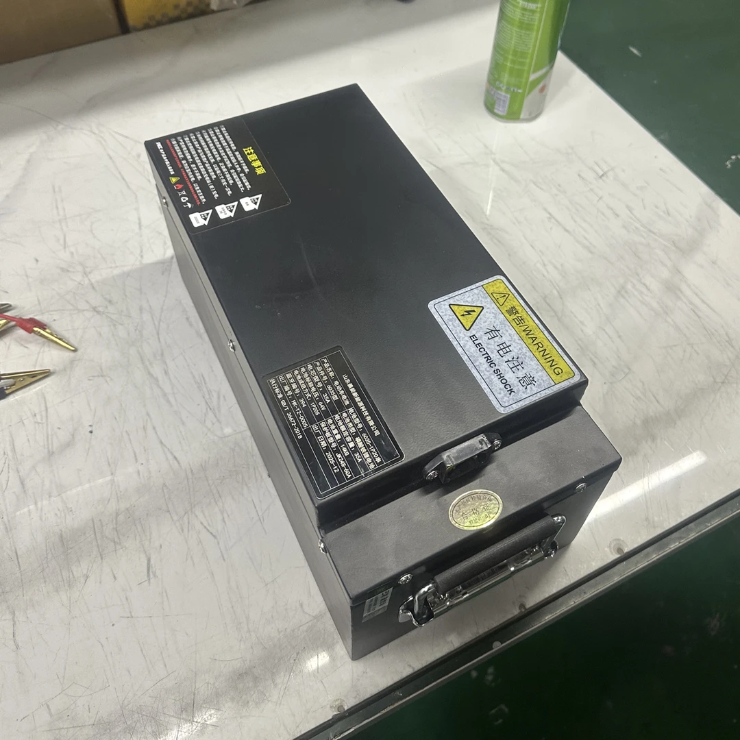 60伏72伏磷酸铁锂动力电池适用于三轮四轮电摩