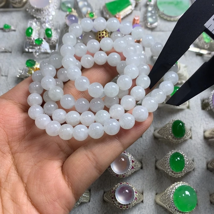 翡翠未镶嵌戒指铜托，卖裸石，需要二次镶嵌